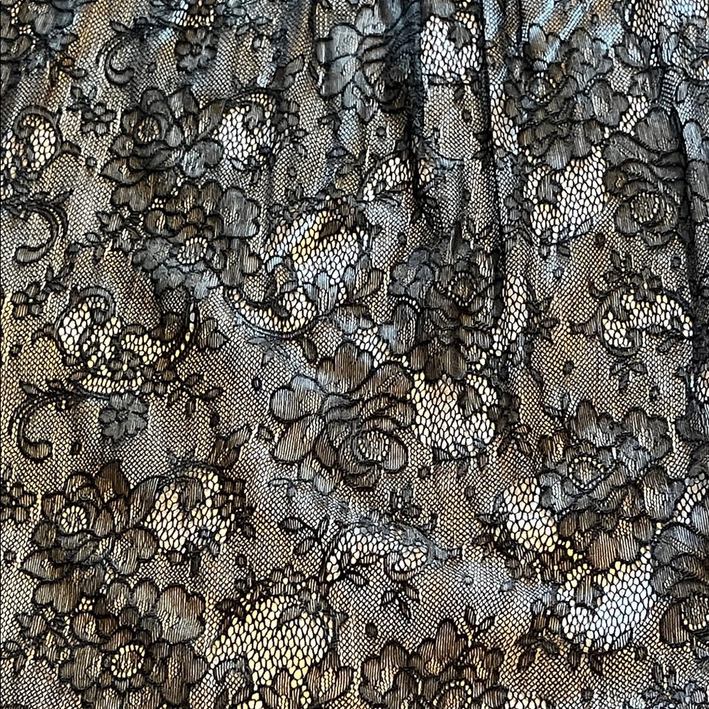 Elegant Black Lace Cocktail Dress - Picture 11 of 14